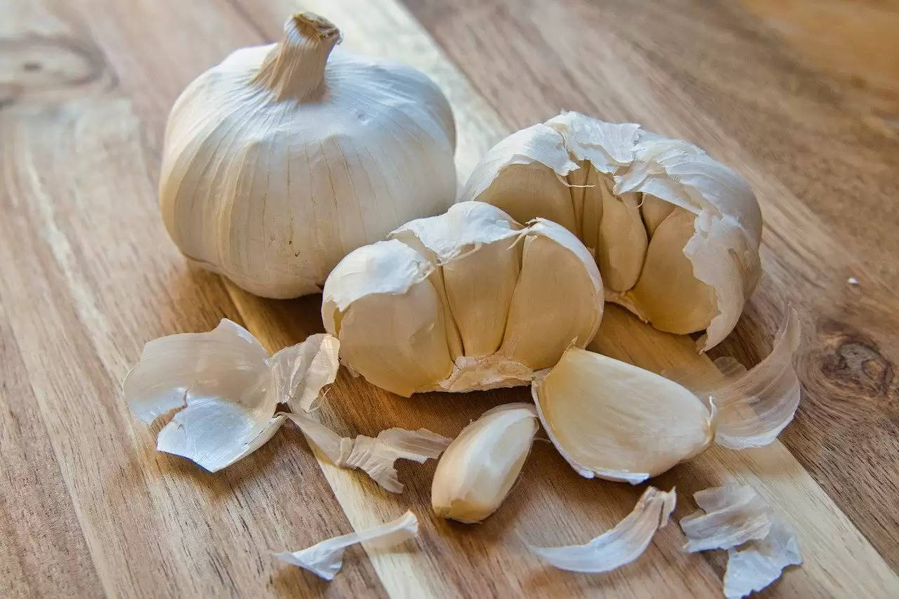 Use of picxel in garlic: लहसुन में बड़े काम की चीज है पिक्सल, कंद वर्गीय फसलों के लिए रामबाण