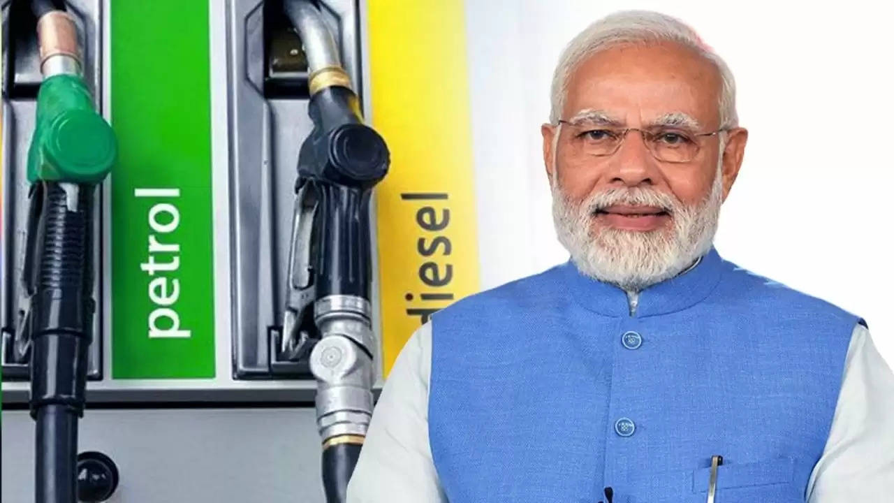 Petrol Diesel rates: पेट्रोल-डीजल के दामों में भी हो सकती है भारी  कटौती, आज सरकार कर सकती है बड़ा ऐलान